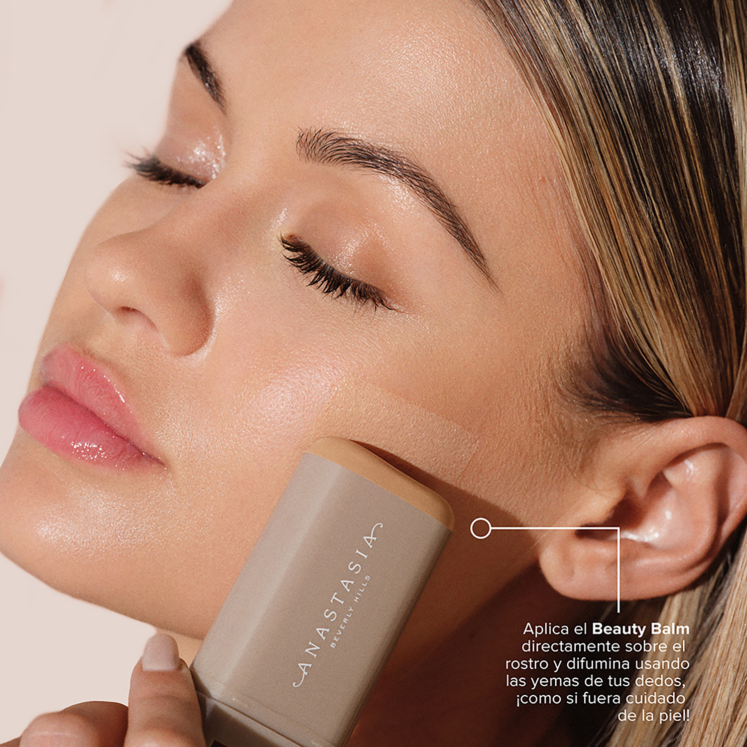 BEAUTY BALM SERUM SKIN TINT (SUERO CON COLOR EN BARRA)